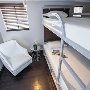 Dormitory Room Mixed